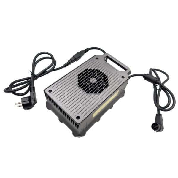 充電器 72-84V リチウムイオンバッテリー充電器 TC1030 - 電動自転車